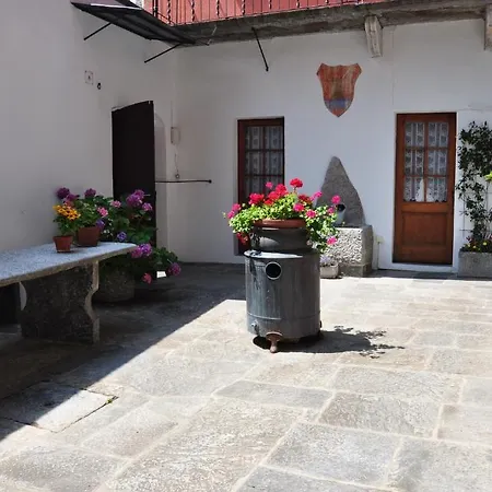 Bed & Breakfast Annie's Bed & Breakfast 3*