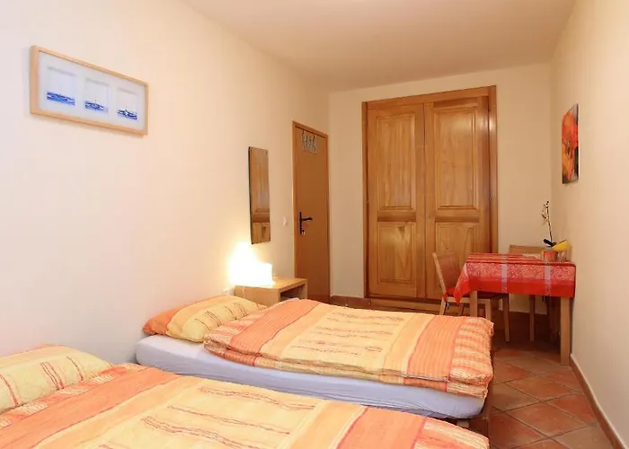 Annie's Bed & Breakfast Bed & Breakfast 3*