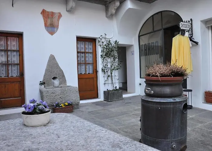 Annie's Bed & Breakfast Bed & Breakfast Ascona